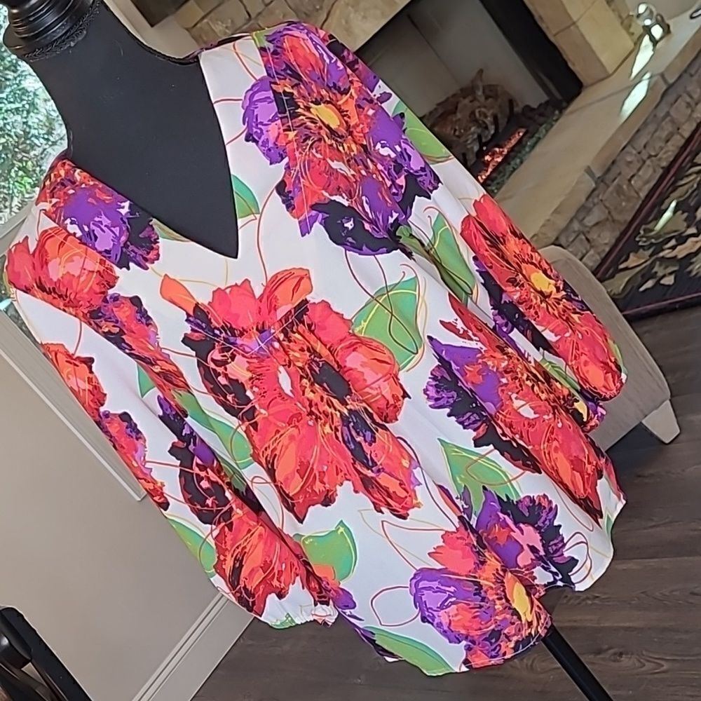 GraceElements ladies blouse sz M
